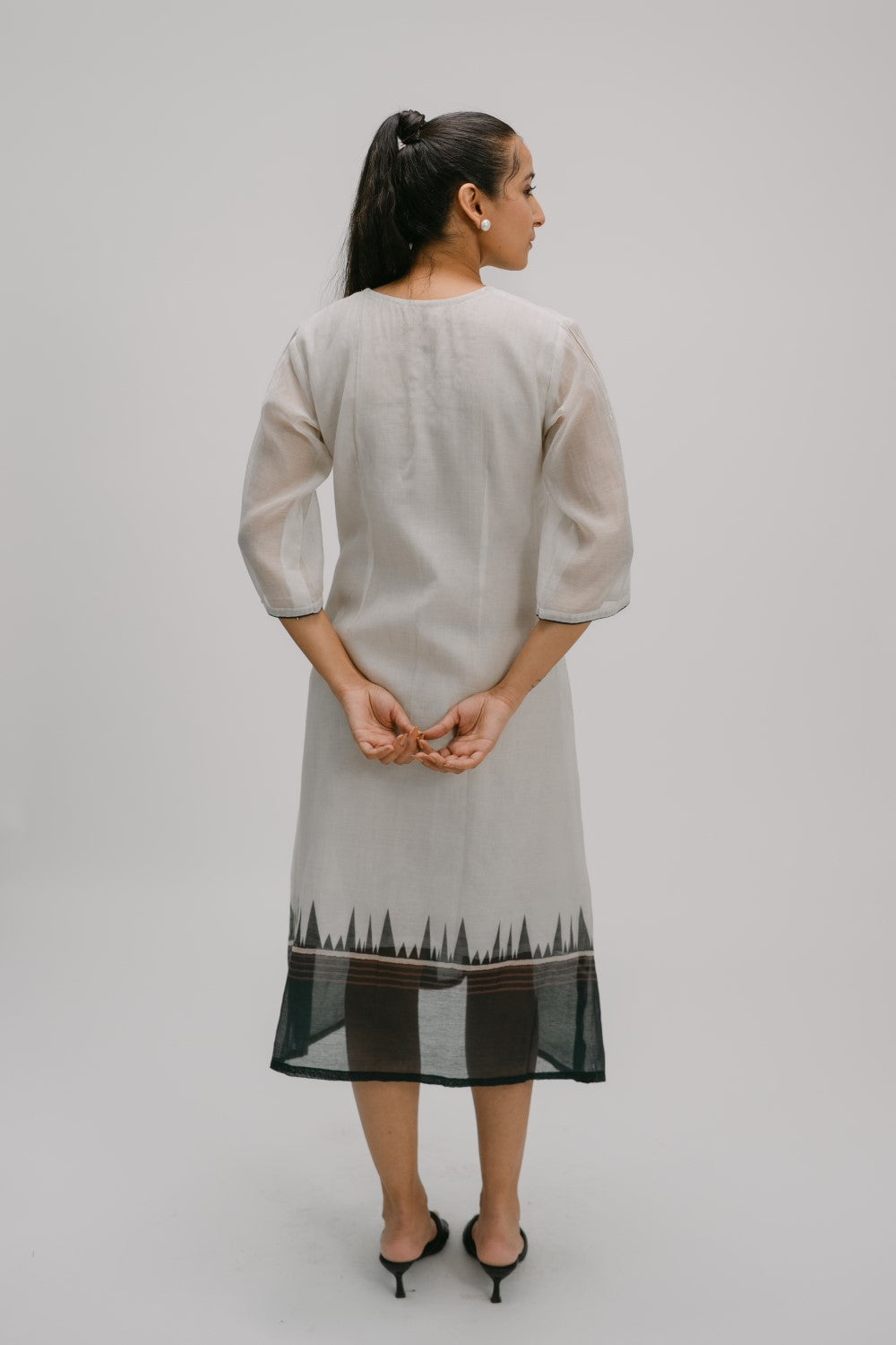 42. Tyohar   Pure Mull kurta