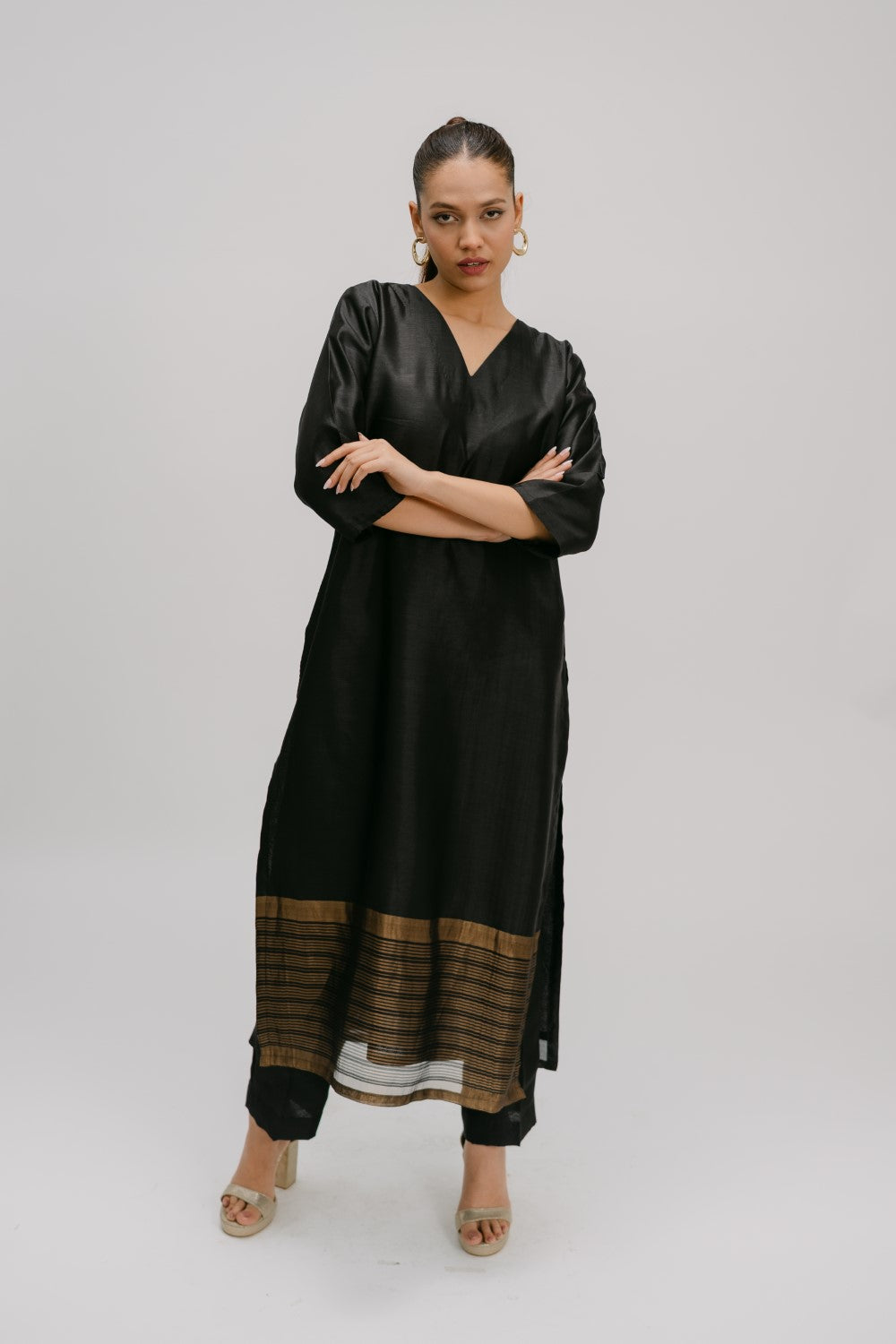 26. Bidri Back applique kurta