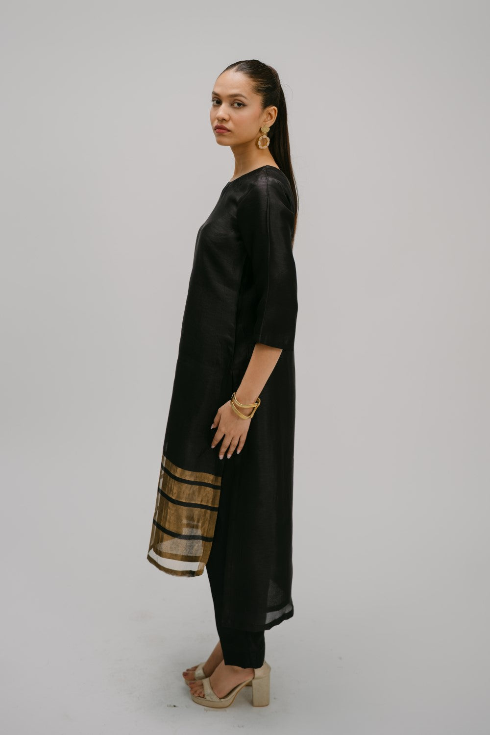 28. Bidri Kosh silk high low  kurta
