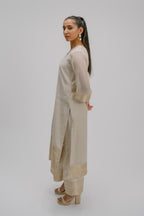 43. Tyohar mull brocade kurta set