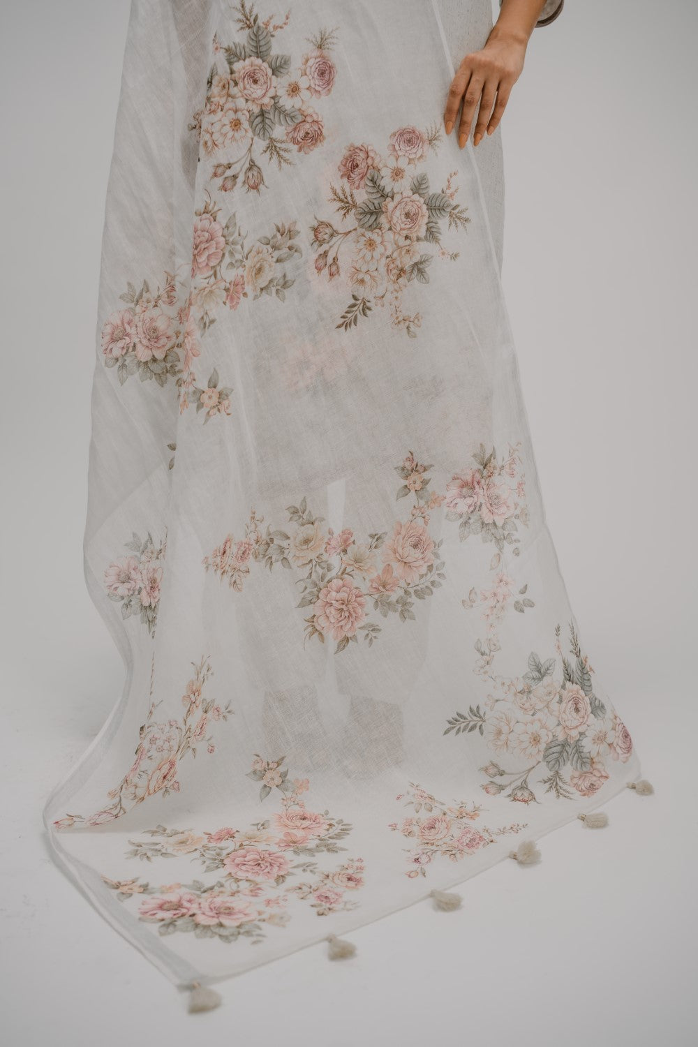 39. Tyohar Rose organic linen suit set