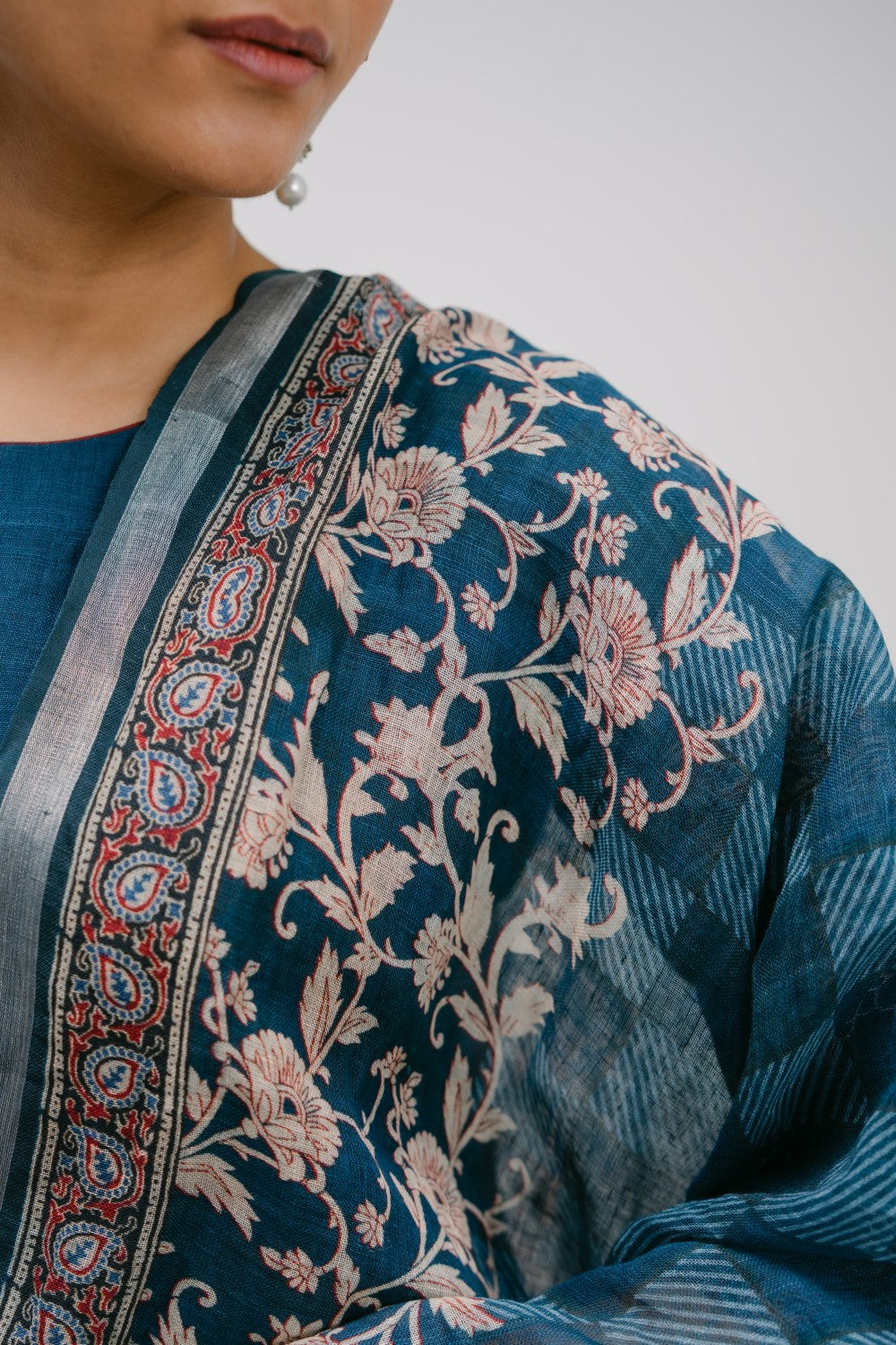 14. Alankar digitally printed pure linen suit set