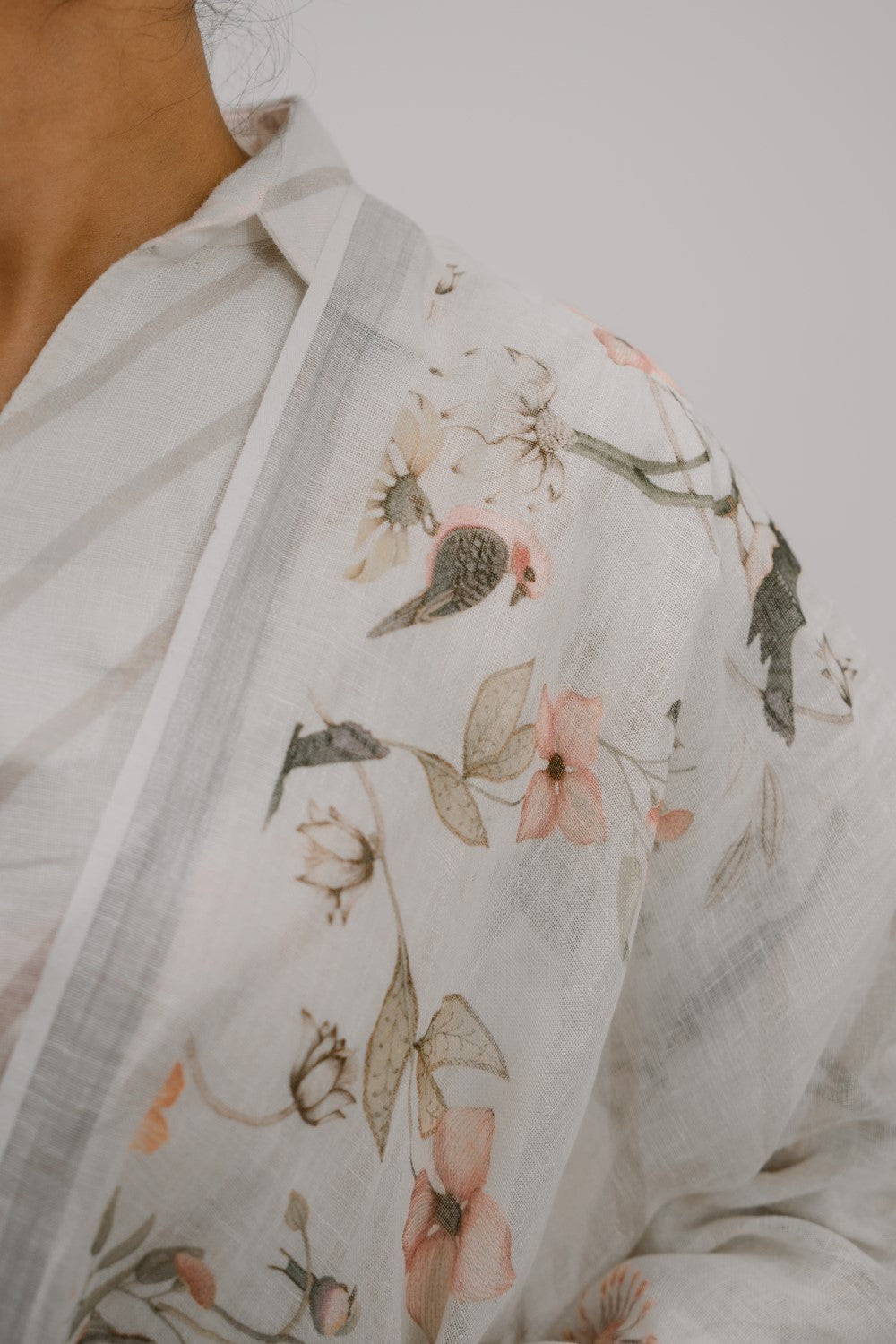 37. Tyohar organic linen suit set