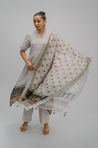 38. Tyohar organic linen collared  suit set