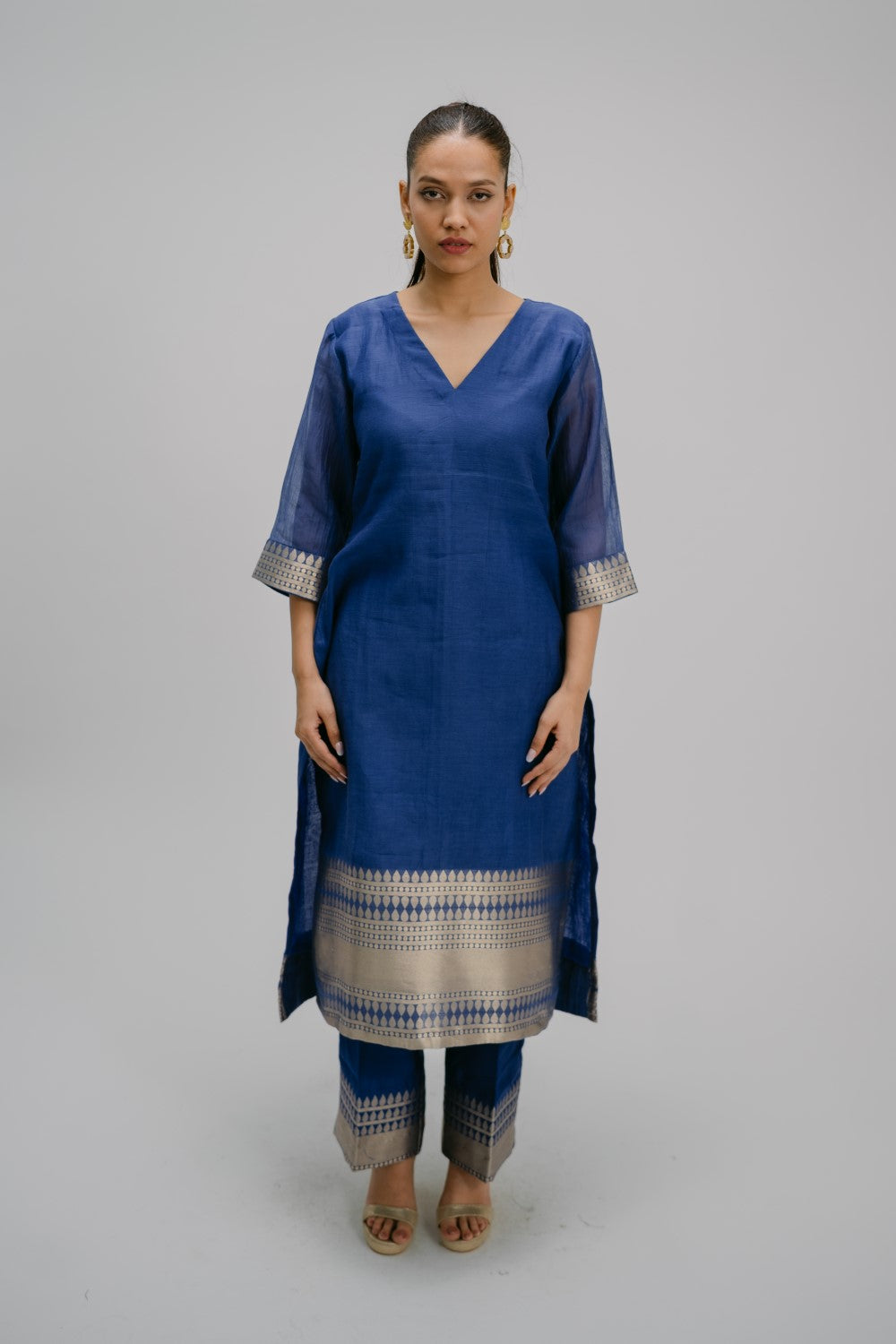 13. Alankar mull brocade kurta set