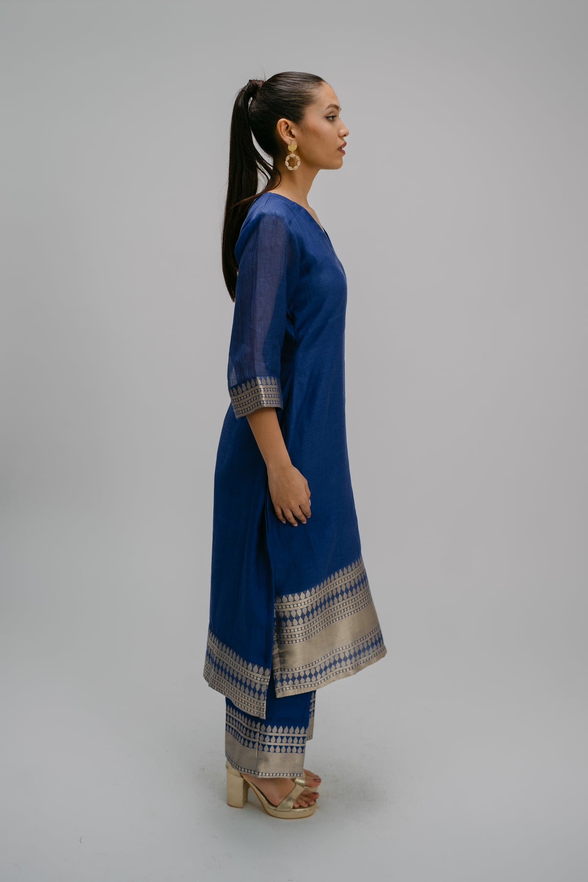 Alankar Mull Brocade Kurta Set