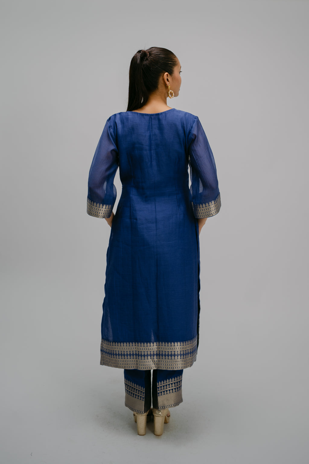 Alankar Mull Brocade Kurta Set