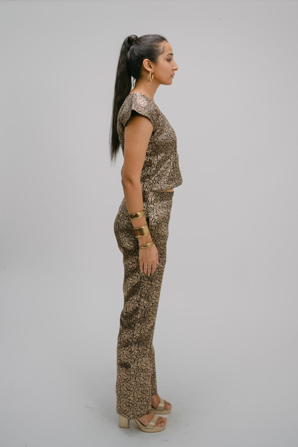 18. Bidri brocade Co-ord set