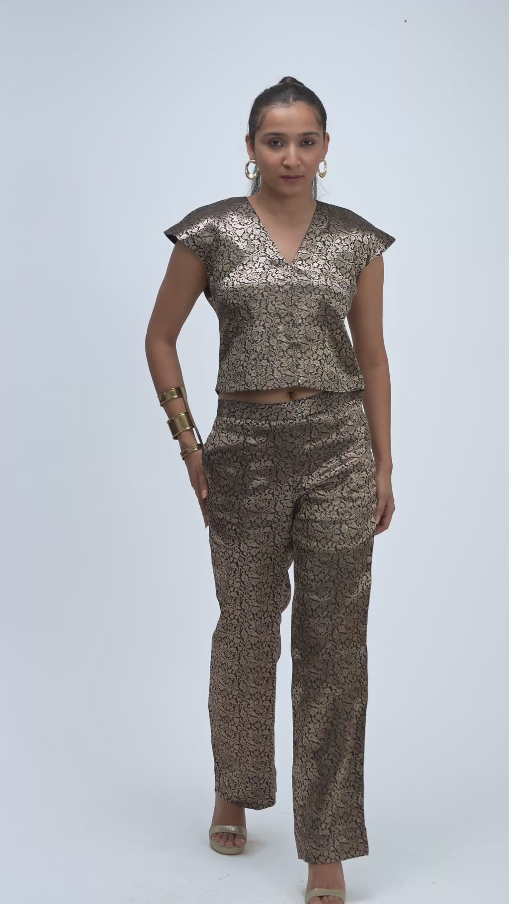 18. Bidri brocade Co-ord set